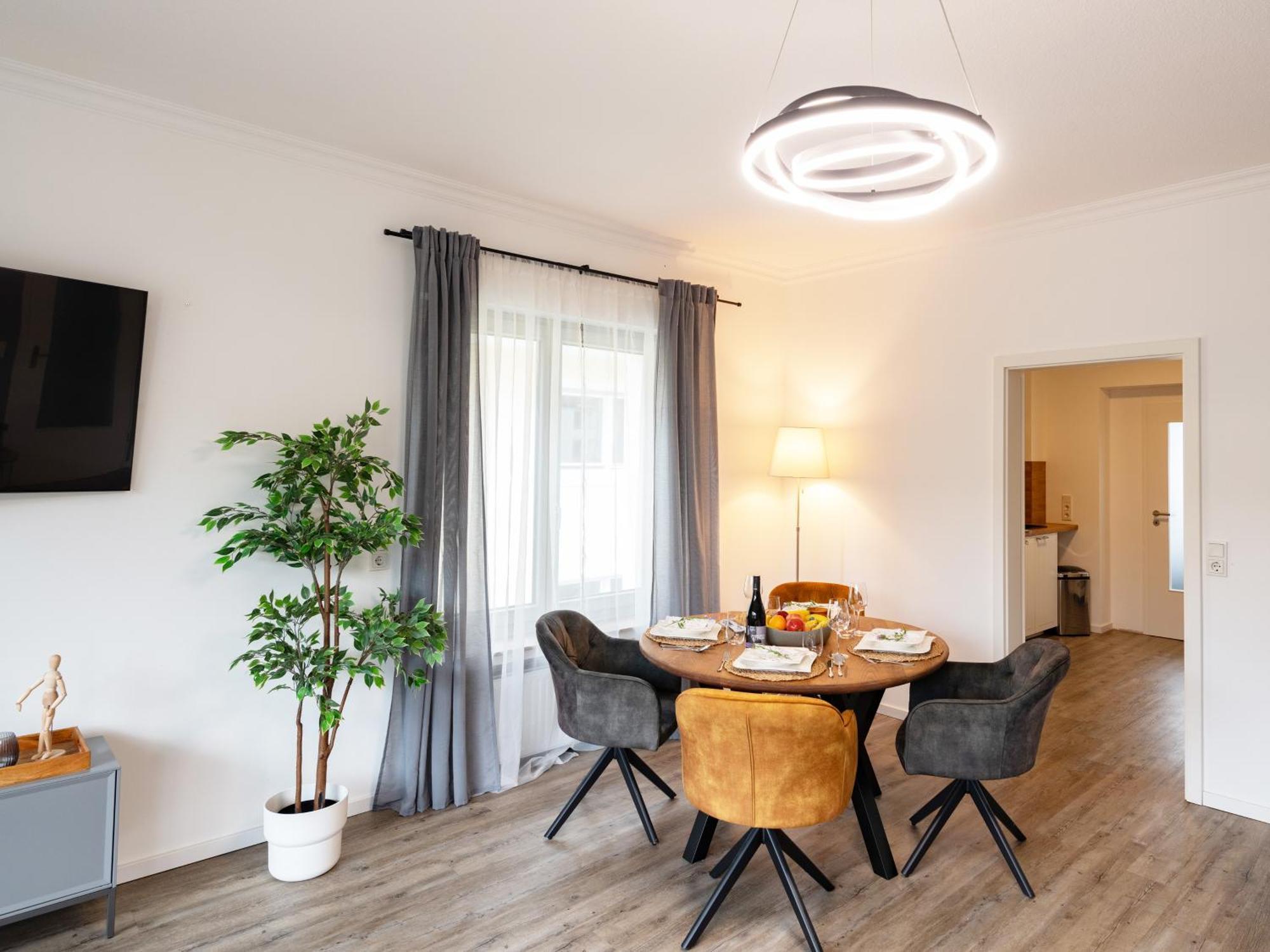 Exklusive Wohnung Mit Ahrblick 2 バート・ノイェンアール・アールヴァイラー エクステリア 写真